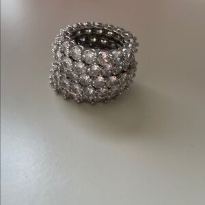 SS QZ Elegant Silver Crystal Ring